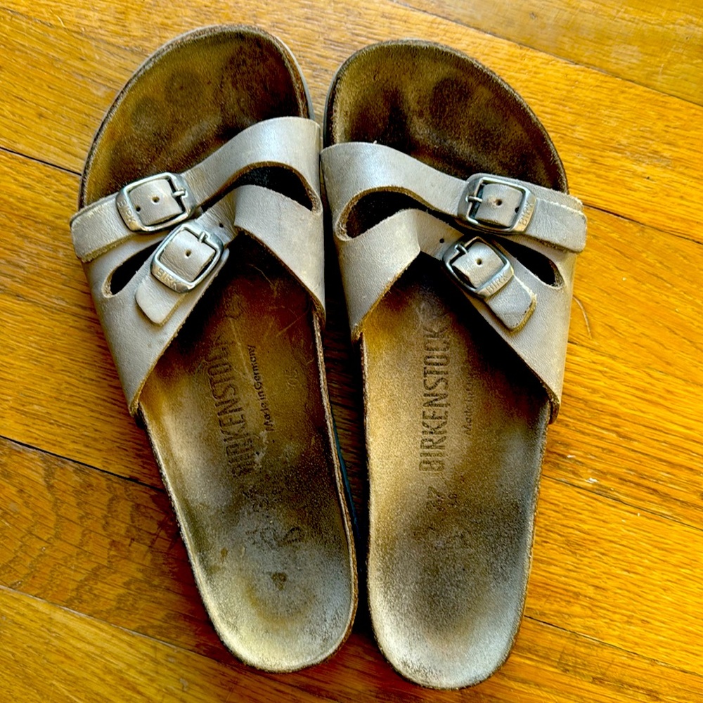 Birkenstock sandals size 8